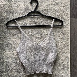 SOLD💌 KNITTED CROP TOP